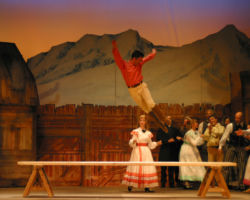 SETTE SPOSE PER SETTE FRATELLI edizione 2002/03
<br>Foto di Sandro D’Ascanio