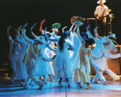 BULLI E PUPE edizione 2002/2003
<br>Foto di Alessandro Molinari – Photomovie